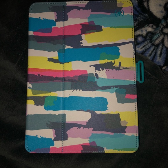 •IPad for sale•brand new barely used• - Picture 3 of 5